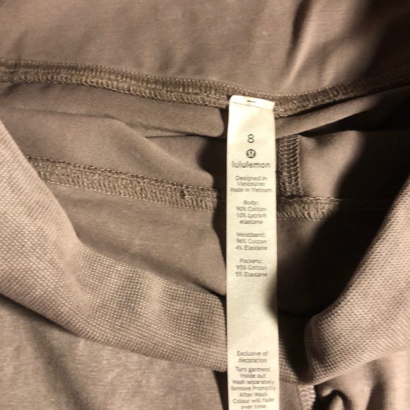 Sand color stretchy work out pants - Picture 3 of 3